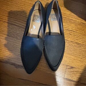 DV by Dolce Vita Pointed Black Island Loafers Size 8.5